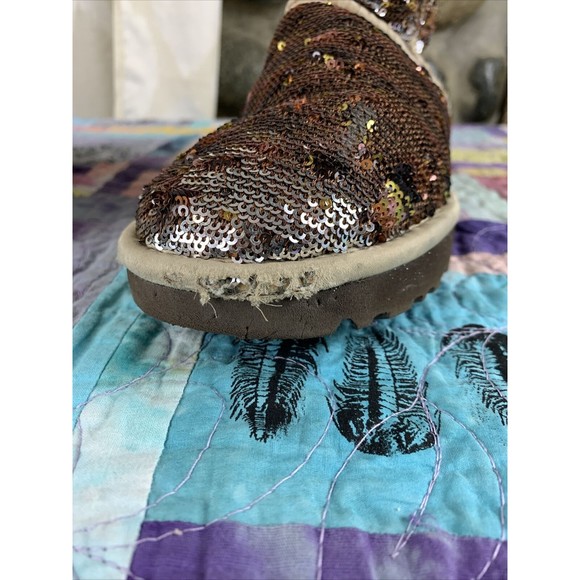Ugg Boots Womens Brown Multicolor Sequin Sheepskin Lining Size 5 - Picture 5 of 9